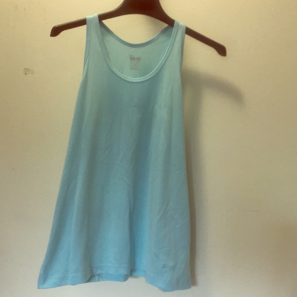 Nike drifit tank